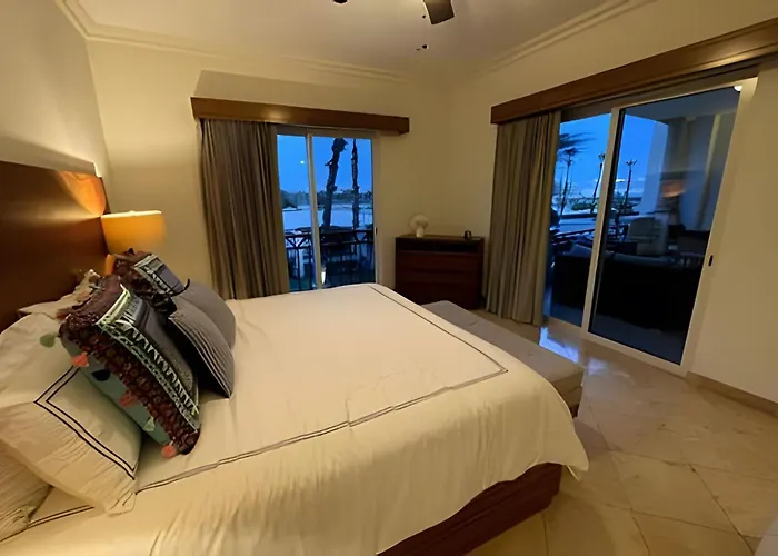 Puerta Cabos Village Resort